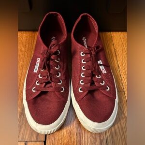 Superga COTU classic in burgundy